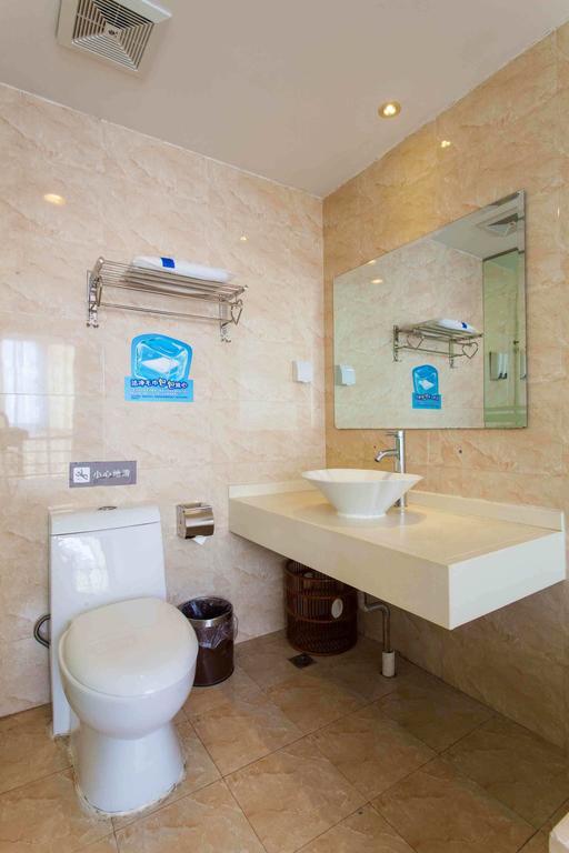 7Days Inn Heyuan Cultrual Palace Renren Le Room photo